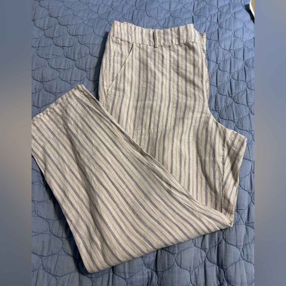 Lou &Grey 100% Linen Pant in size large.